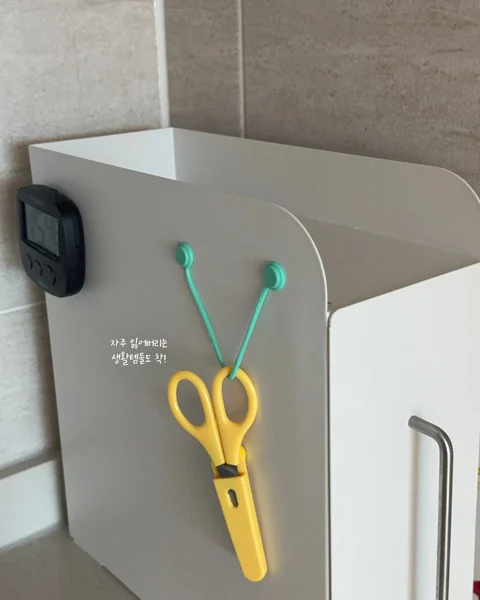 10개 7천원대! 뭐든지 자석으로 착 붙이는 케이블타이