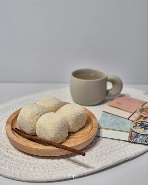 생크림 찹쌀떡 & 수제 인절미