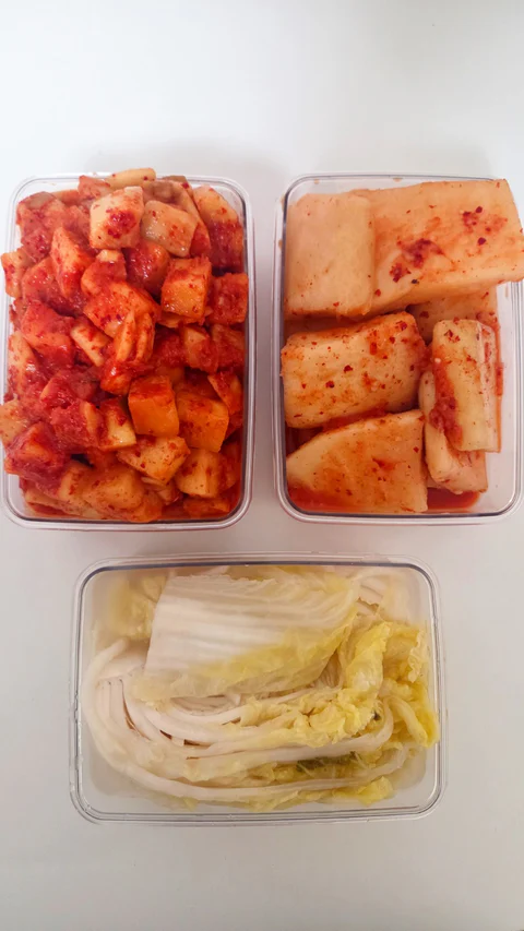 잔들래 김치 3종(깍두기, 석박지, 백김치)